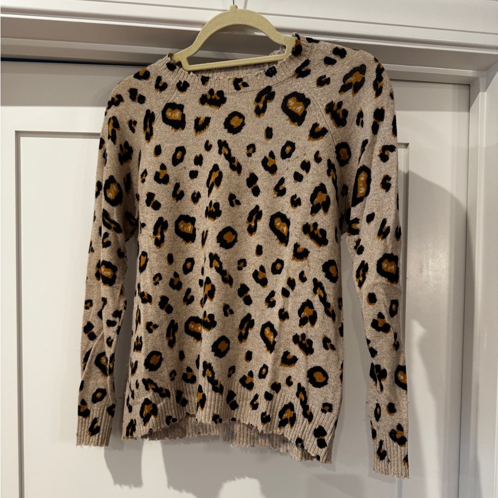 Leopard Print Sweater PLEASE LOOK AT PHOTOS